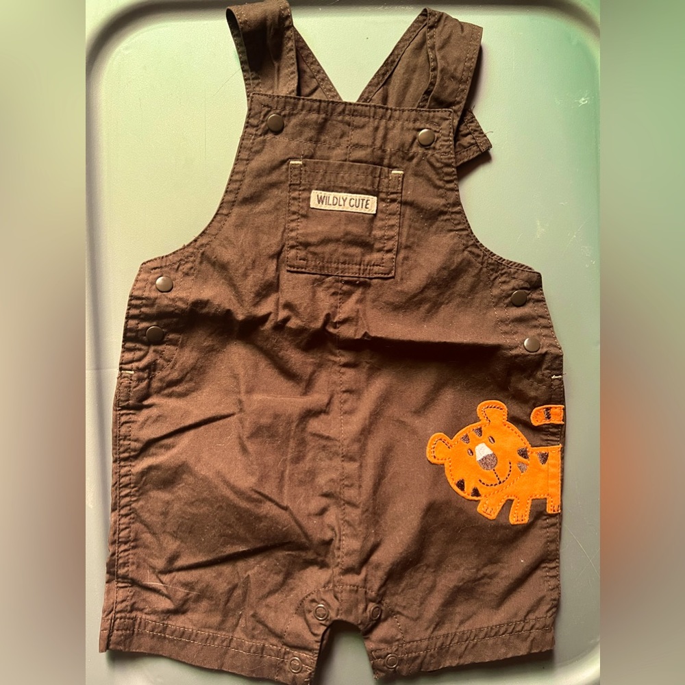 NWOT— Baby Boy overalls 🤎